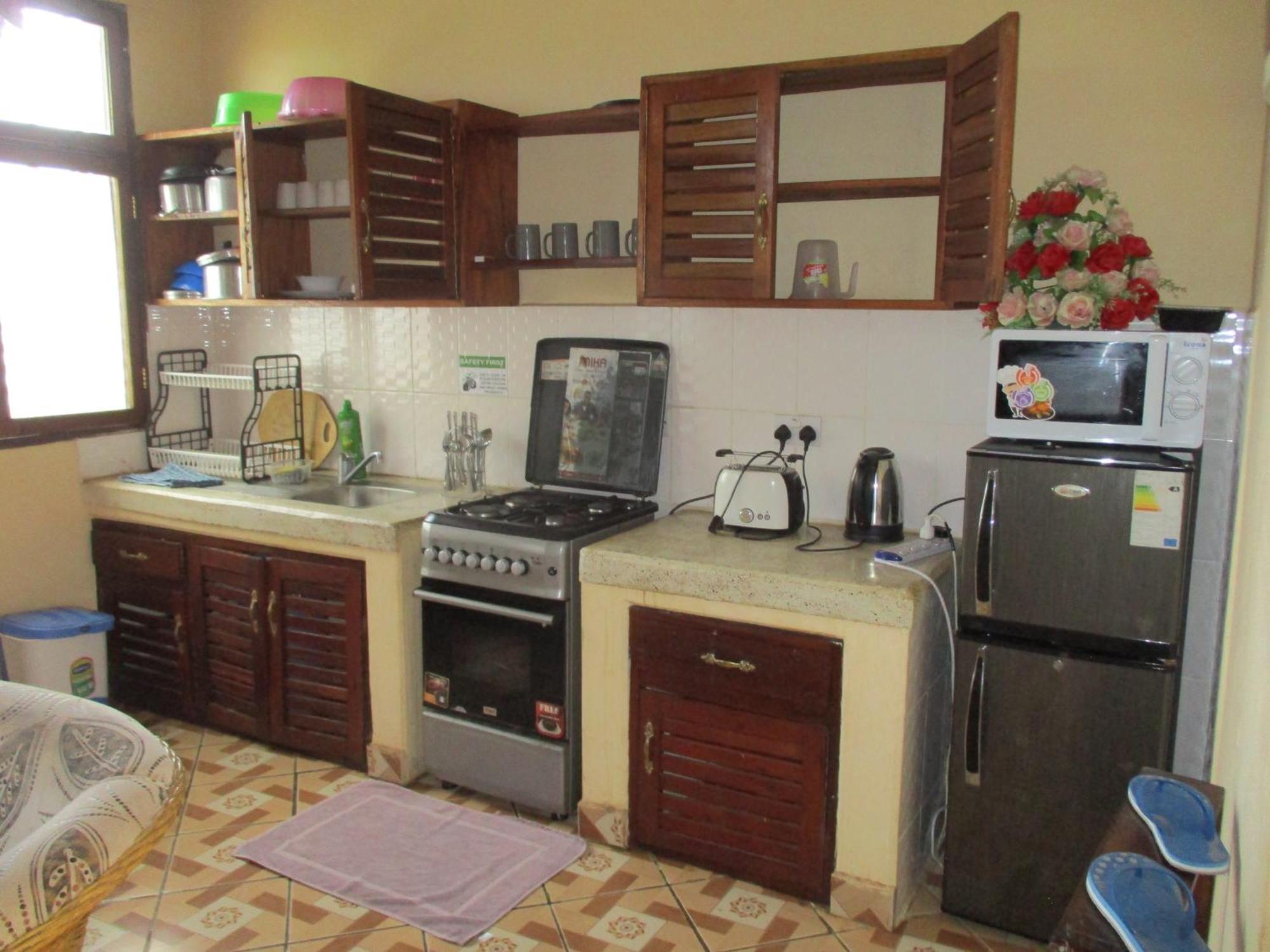 Simba Apartments 디아니 해변 객실 사진