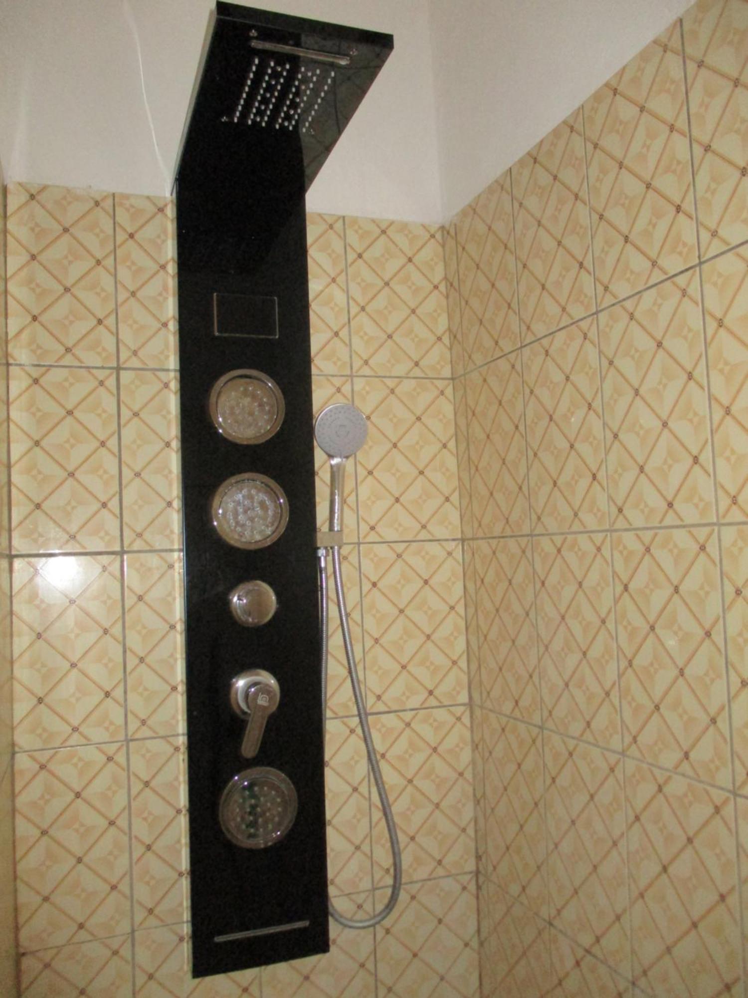 Simba Apartments 디아니 해변 객실 사진